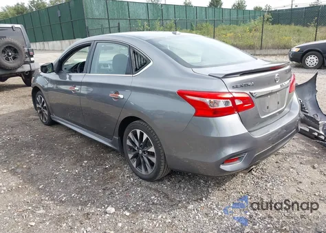 2017 Nissan Sentra Sr z USA, uszkodzony, nr VIN 3N1AB7AP2HY331735